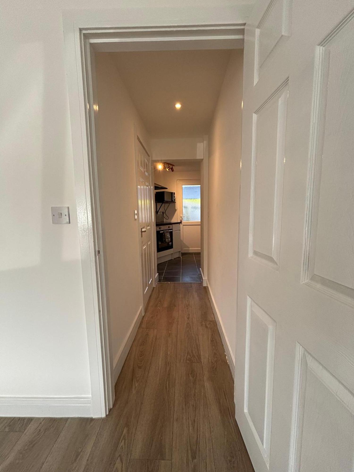 Modern & Cozy Gem - 10Min To City Center - Parking York Exterior photo